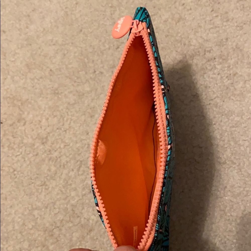 Makeup Bag - Picture 2 of 2